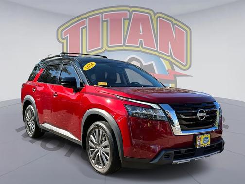 2024 Nissan Pathfinder SL 4WD