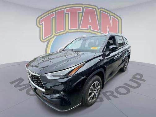 2024 Toyota Highlander XLE