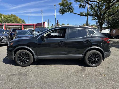 2020 Nissan Rogue Sport SV