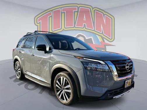 2024 Nissan Pathfinder Platinum 4WD