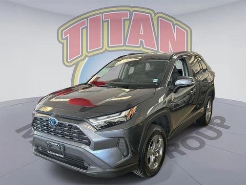 2022 Toyota RAV4 Hybrid XLE