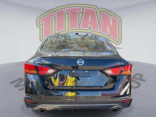 2020 Nissan Altima SR FWD