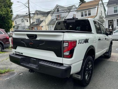 2022 Nissan Titan PRO-4X