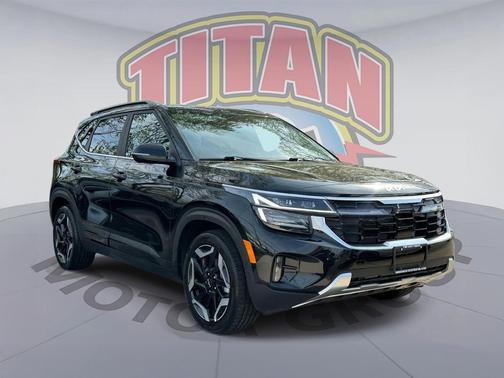 Fusion Black 2024 Kia Seltos SX Turbo