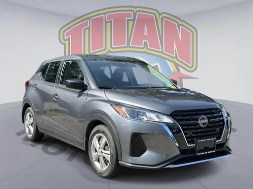 2022 Nissan Kicks S