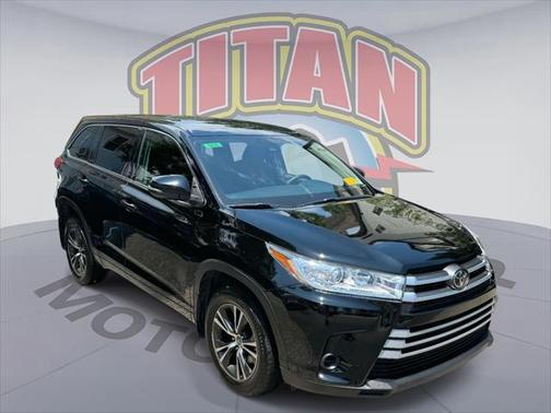 2018 Toyota Highlander LE