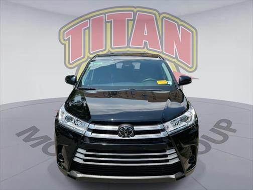 2018 Toyota Highlander LE