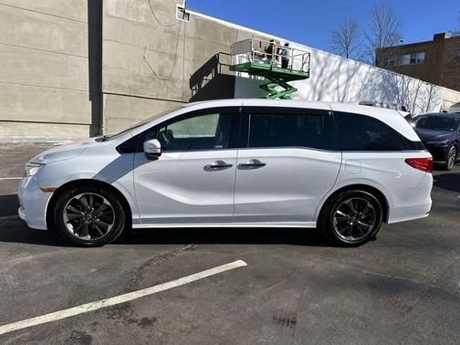 2023 Honda Odyssey Elite