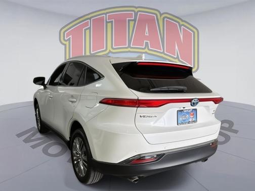 2022 Toyota Venza XLE