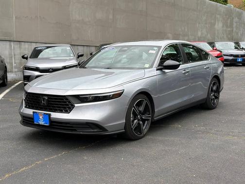 Solar Silver Metallic 2025 Honda Accord Hybrid Sport