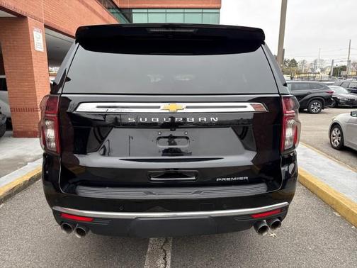 Black 2023 Chevrolet Suburban Premier