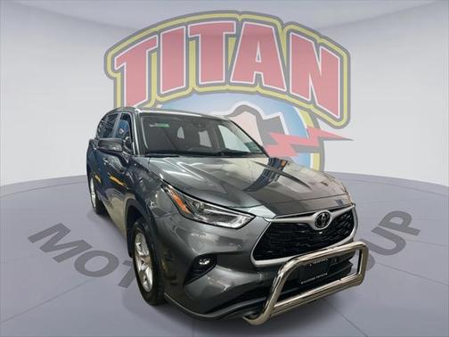 2023 Toyota Highlander LE