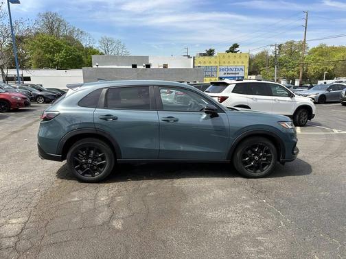 Urban Gray Pearl 2024 Honda HR-V Sport AWD CVT