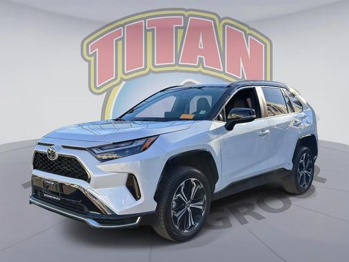 2025 Toyota RAV4 Hybrid SE