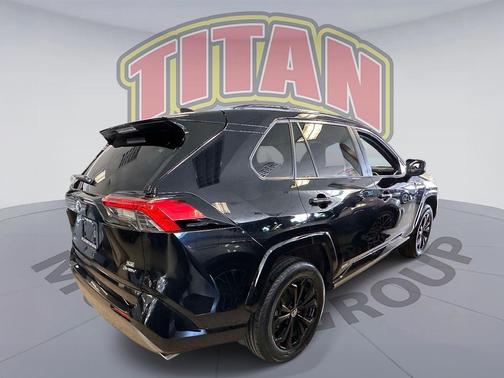 2025 Toyota RAV4 Hybrid SE