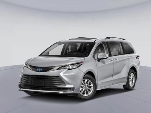 2025 Toyota Sienna LE