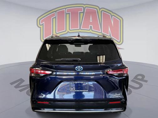 2024 Toyota Sienna Limited