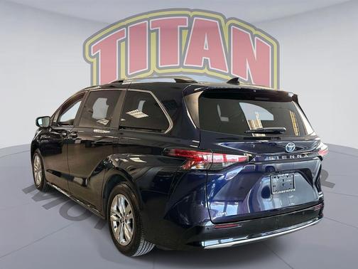 2024 Toyota Sienna Limited