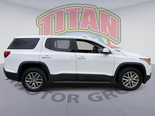 Summit White 2018 GMC Acadia SLE-2