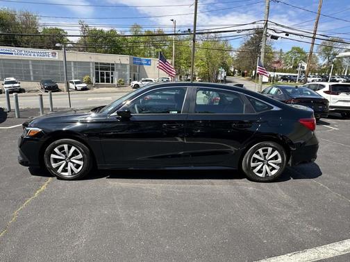 Crystal Black Pearl 2024 Honda Civic LX