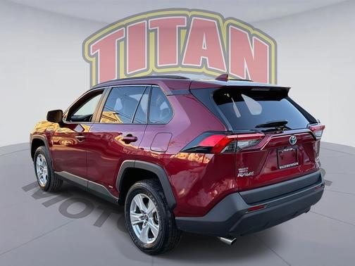 2021 Toyota RAV4 Hybrid SE