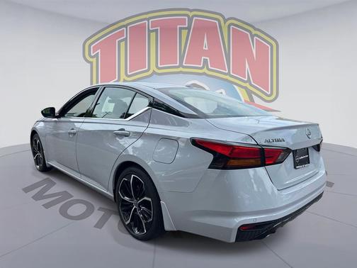 Gray Sky Pearl 2024 Nissan Altima SR FWD