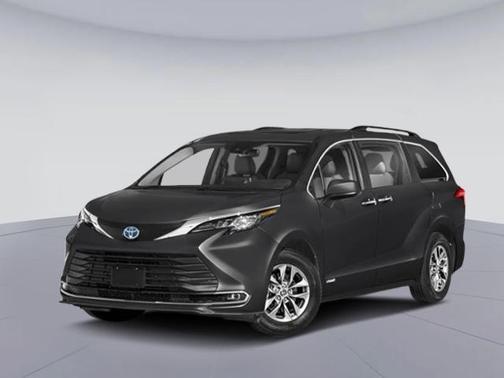 2025 Toyota Sienna XLE 7 Passenger