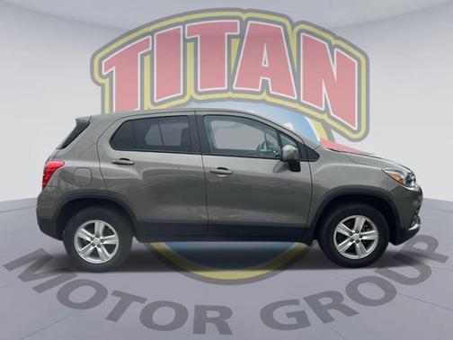 2022 Chevrolet Trax LS