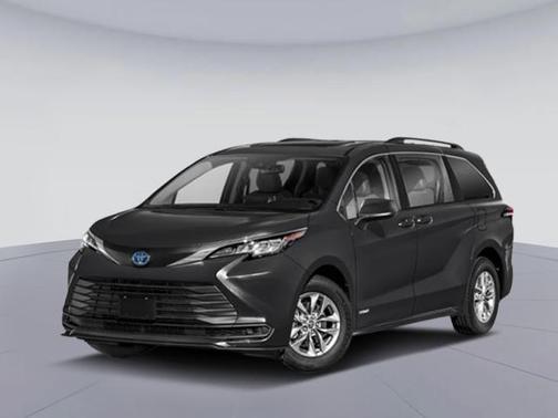 2025 Toyota Sienna LE
