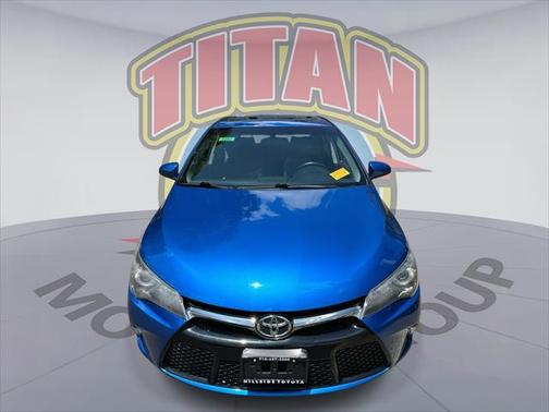 2016 Toyota Camry SE w/Special Edition Pkg
