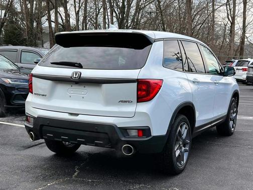 Platinum White Pearl 2022 Honda Passport AWD EX-L