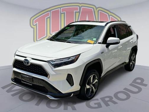 2024 Toyota RAV4 Prime SE