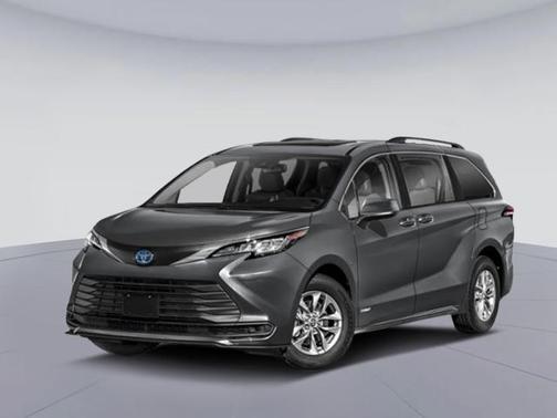 2025 Toyota Sienna LE