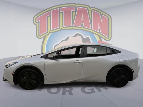 2024 Toyota Prius Prime SE