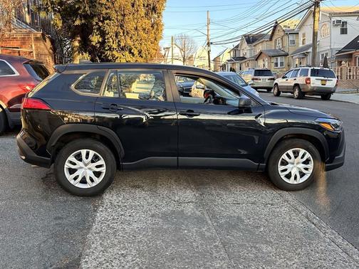 2024 Toyota Corolla Cross L