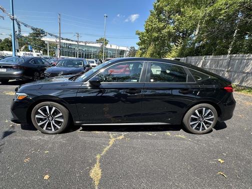 2022 Honda Civic EX-L