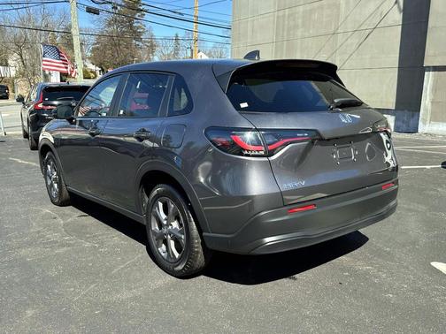 2026 Honda HR-V LX