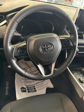 2023 Toyota RAV4 Prime SE