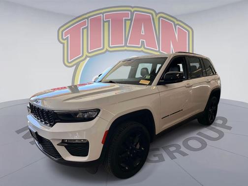 Bright White Clearcoat 2024 Jeep Grand Cherokee Limited
