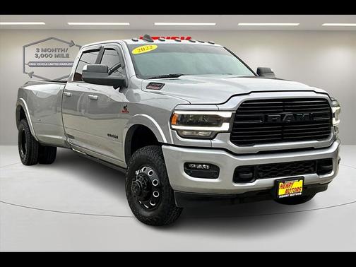 2022 RAM 3500 Laramie Crew Cab 4x4 8' Box