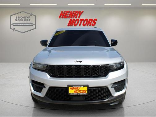 2023 Jeep Grand Cherokee Altitude