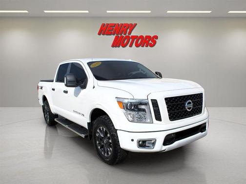 2019 Nissan Titan Platinum Reserve