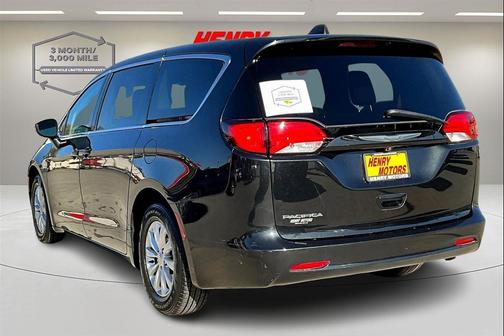 2017 Chrysler Pacifica Touring