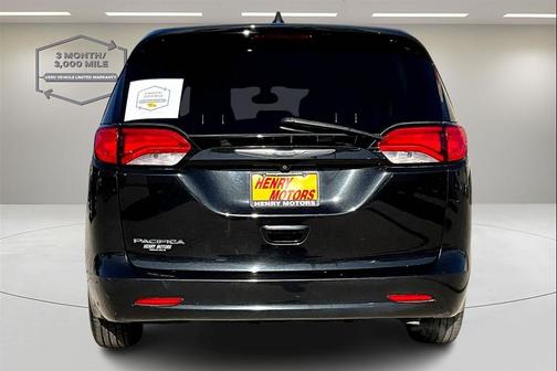 2017 Chrysler Pacifica Touring