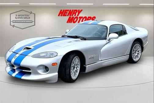 Silver 1999 Dodge Viper GTS