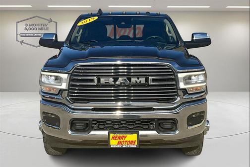 2019 RAM 3500 Laramie Crew Cab 4x4 8' Box