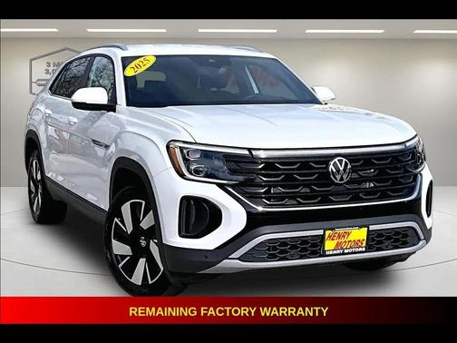 White 2025 Volkswagen Atlas Cross Sport 2.0T SE w/Technology 4MOTION