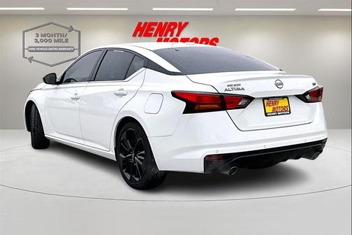 2023 Nissan Altima SR FWD