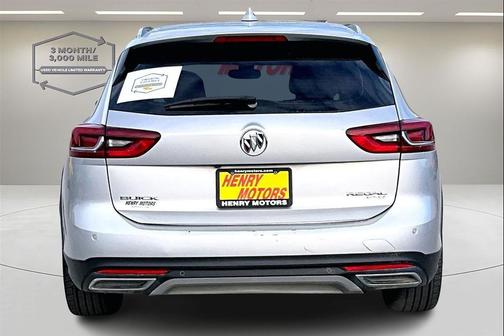 2018 Buick Regal TourX Essence