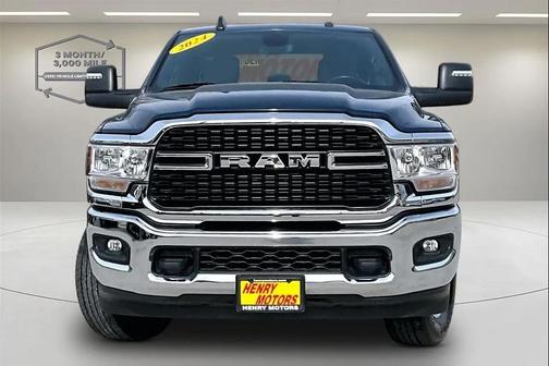 2024 RAM 2500 Big Horn Crew Cab 4x4 6'4' Box